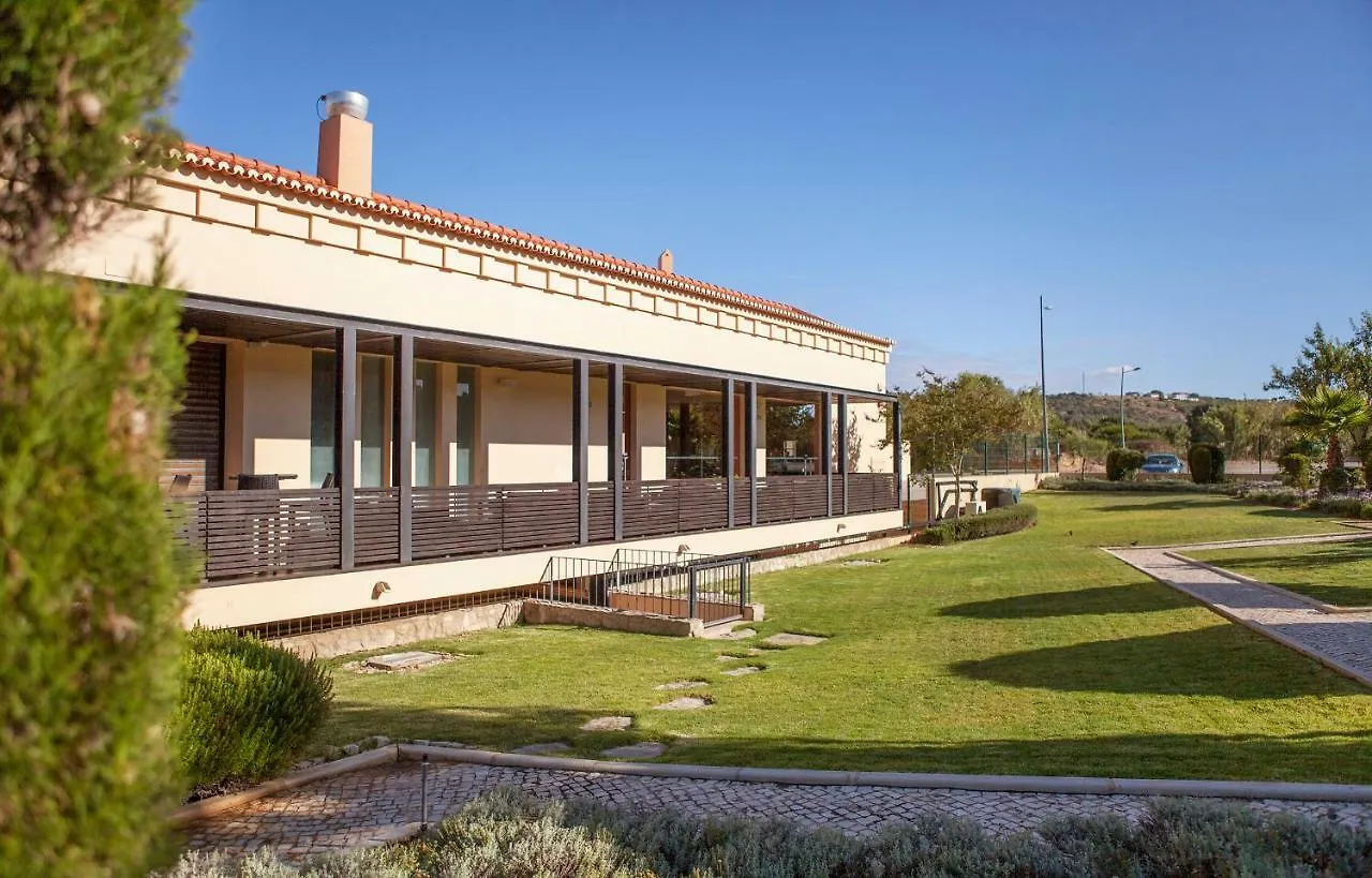 B27 - Luzbay 2 Bed Apartment 0*,  Portugal