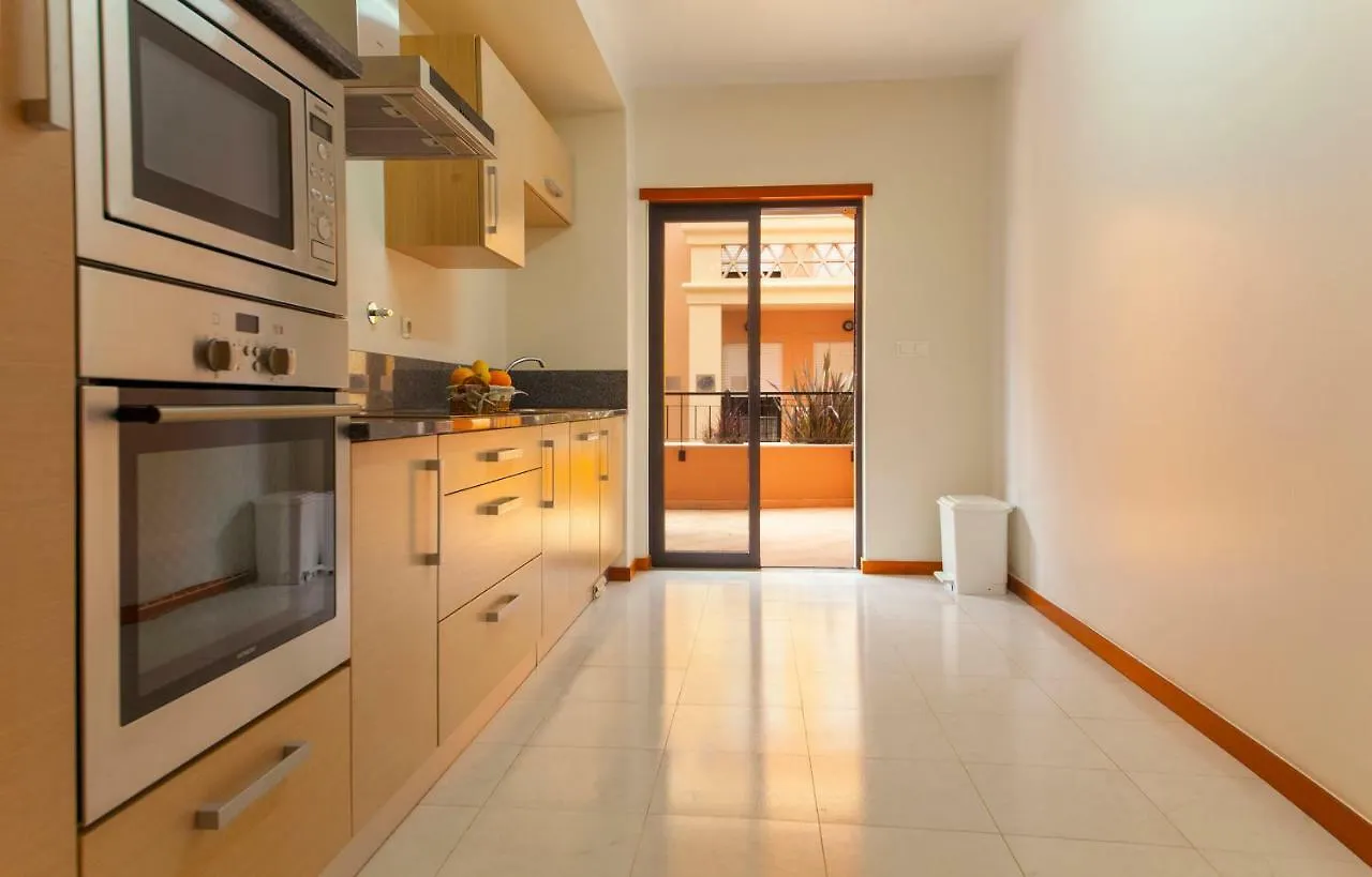 B27 - Luzbay 2 Bed Apartment