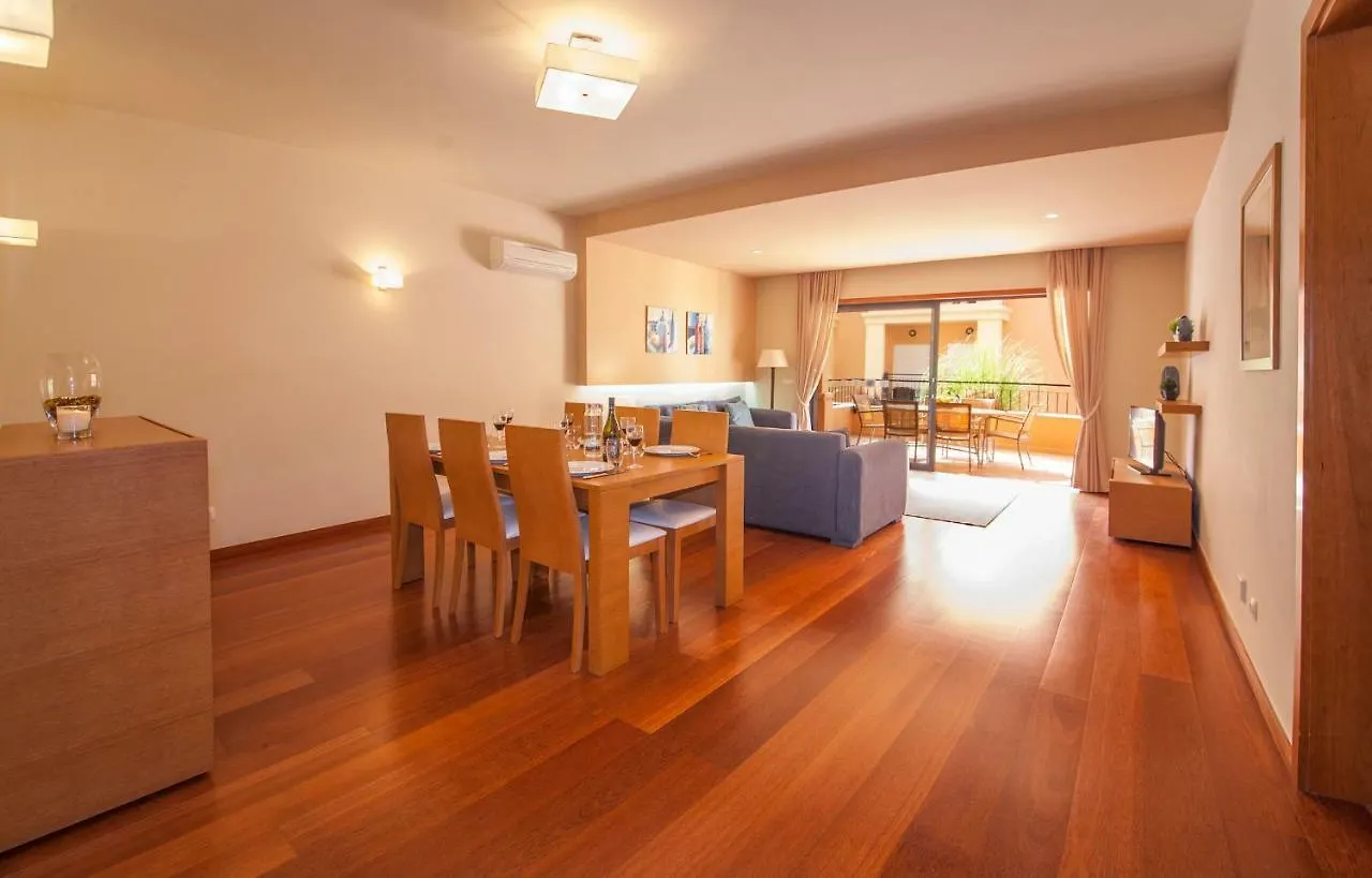 B27 - Luzbay 2 Bed Apartment Portugal